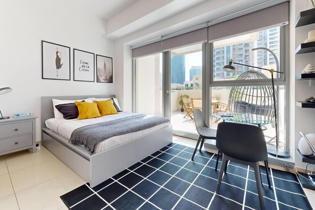 Studio In Best Part Of Downtown With Amazing Pool Dubai Buitenkant foto