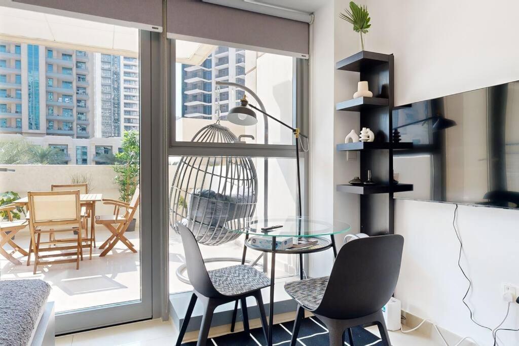 Studio In Best Part Of Downtown With Amazing Pool Dubai Buitenkant foto