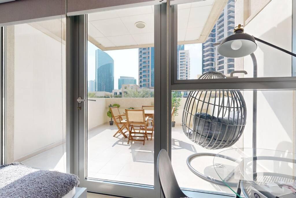 Studio In Best Part Of Downtown With Amazing Pool Dubai Buitenkant foto